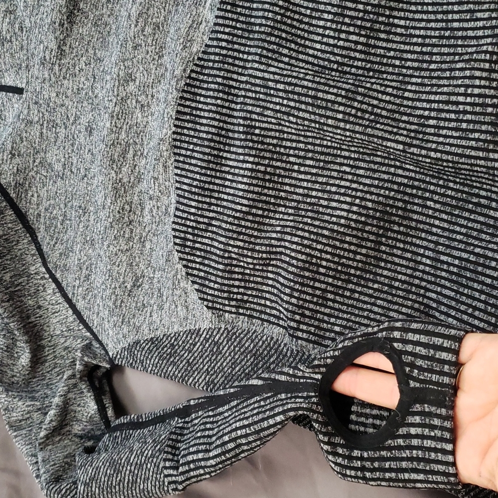 Fabletics hoodie - Picture 5 of 6